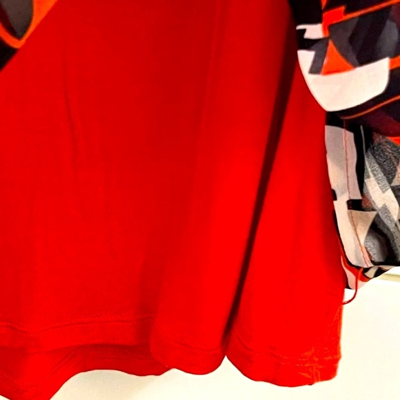 Calvin Klein Red Floral Sleeveless Top Blouse Womens Medium red Polyester Top - Picture 4 of 6